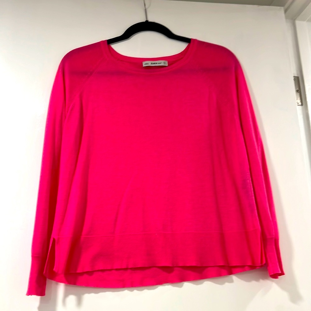Hot pink! Womens workwear knit.